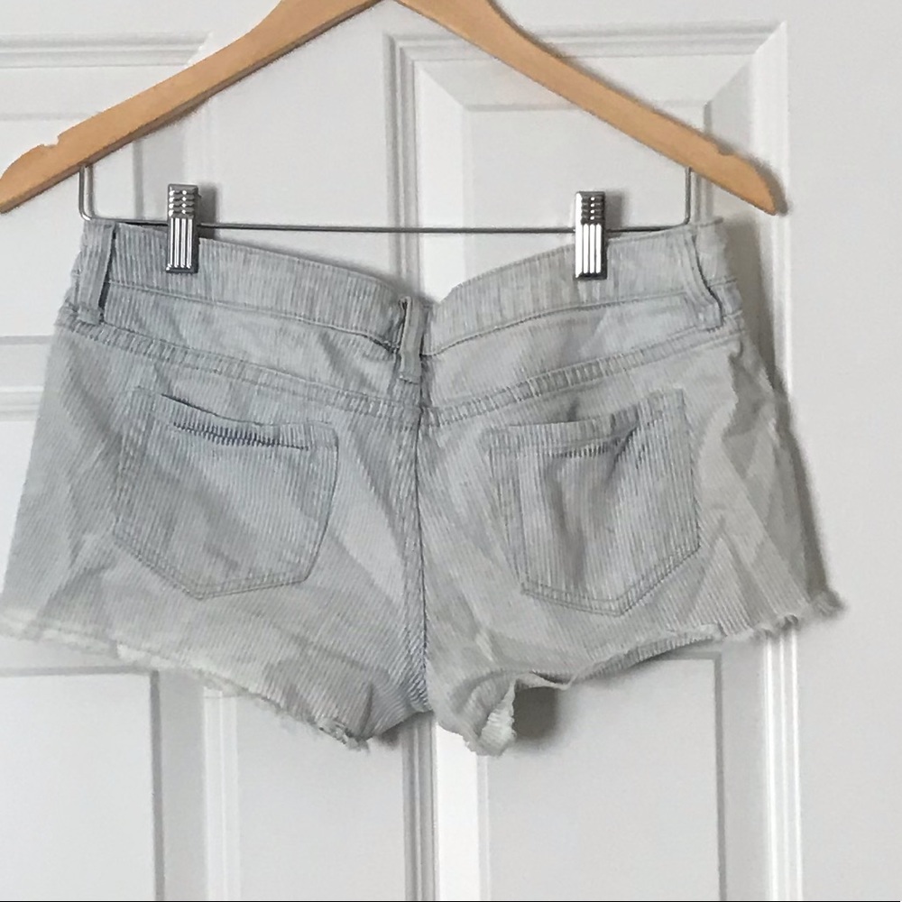 Mossimo Jean shorts - Picture 5 of 5